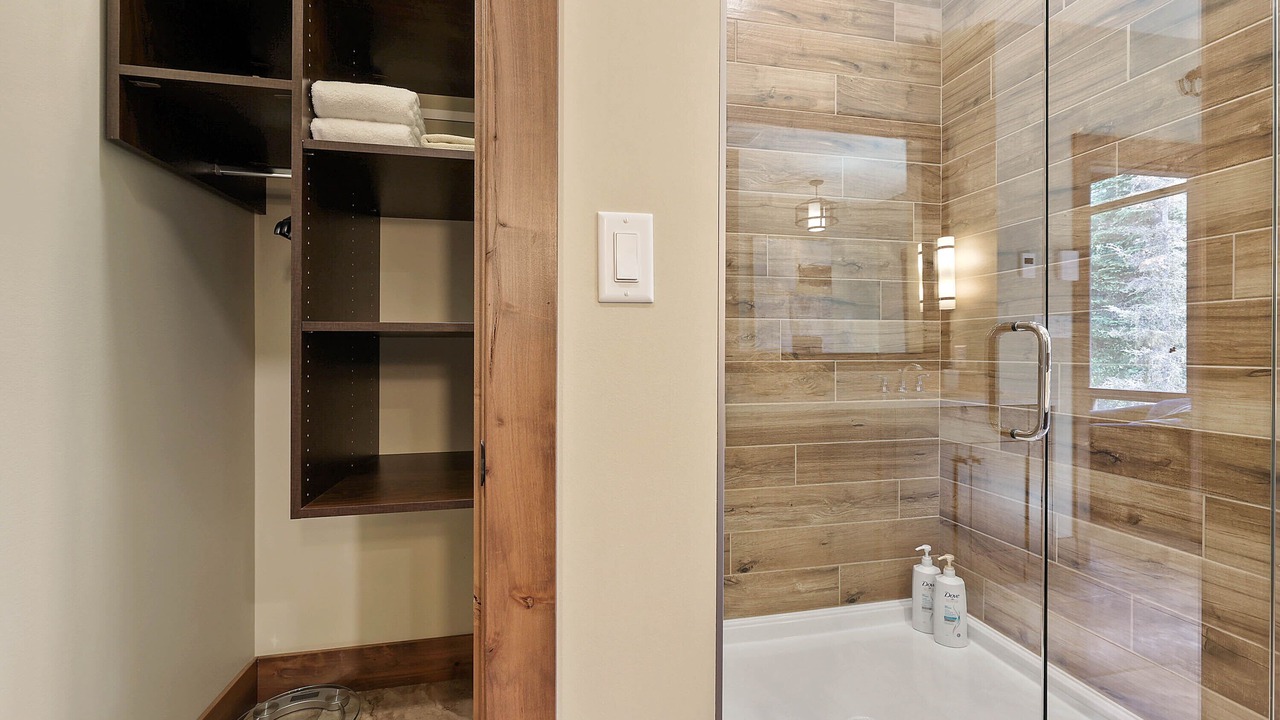 Photo of Bathroom in Sun Peaks