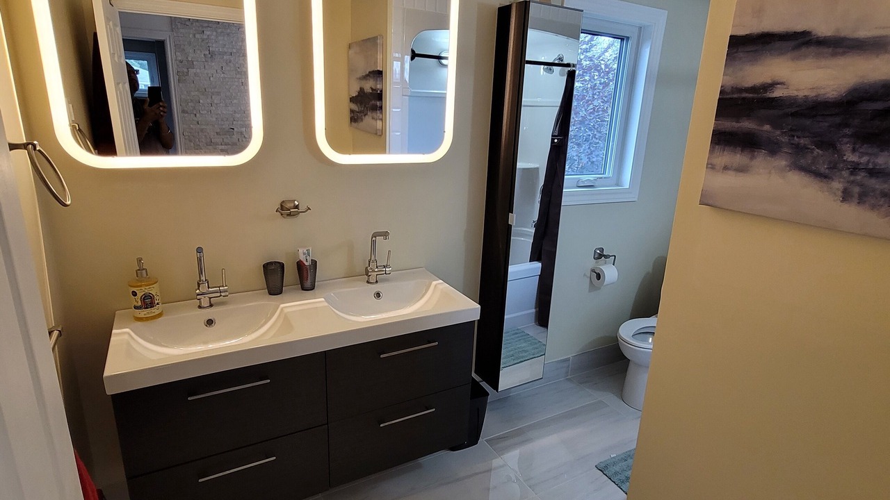 Photo of Bathroom in Port Elgin