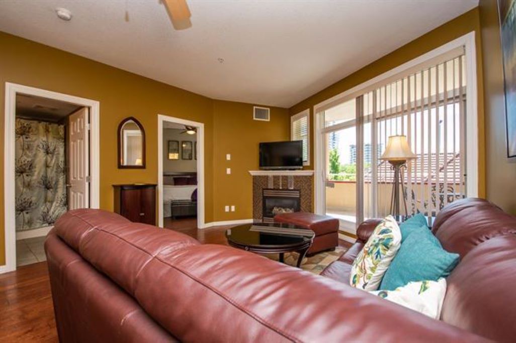 Photo of Livingroom in North End
