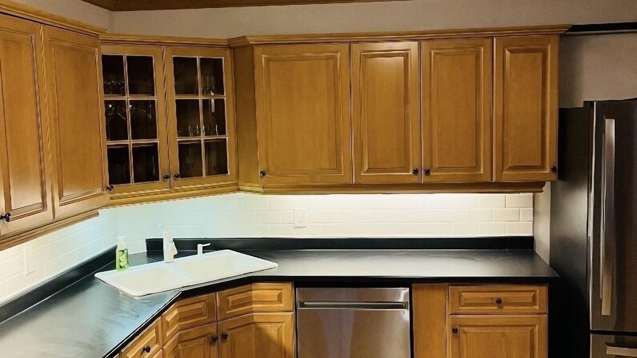 Photo of Kitchen in Dysart et al
