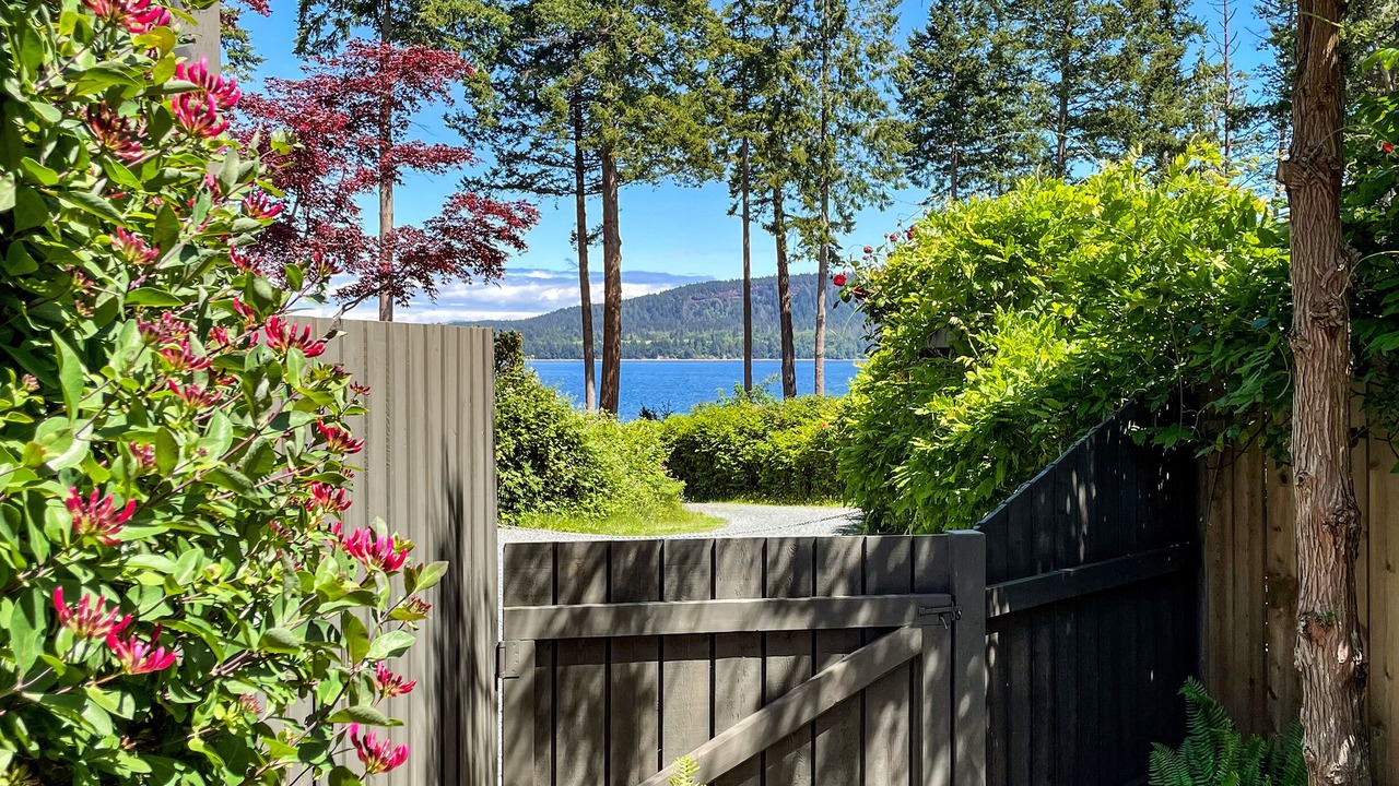Photo of Others in Denman Island