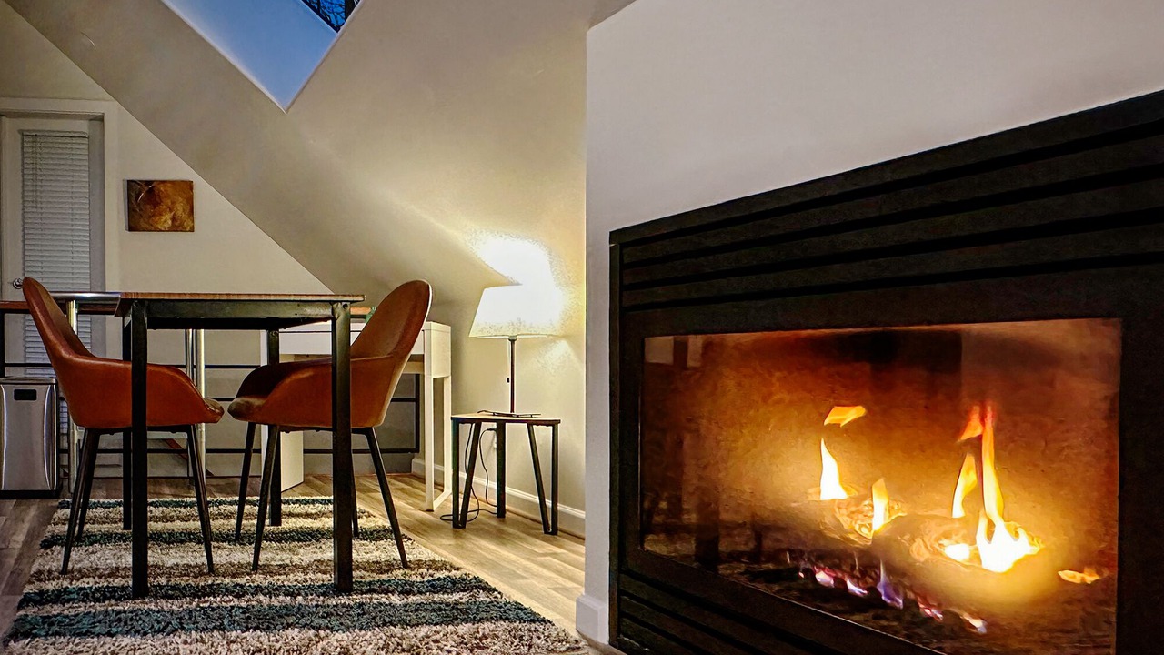 Photo of Livingroom in Denman Island