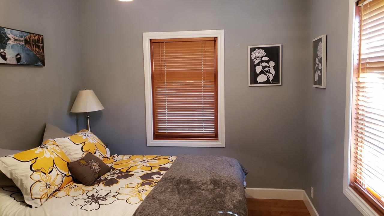 Photo of Bedroom in Cowichan Bay