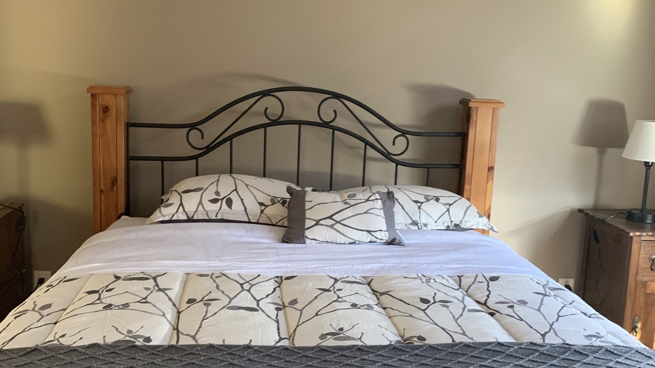 Photo of Bedroom in Westshore Estates