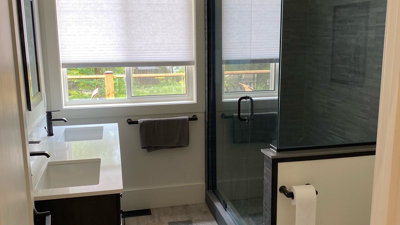 Photo of Bathroom in Bracebridge