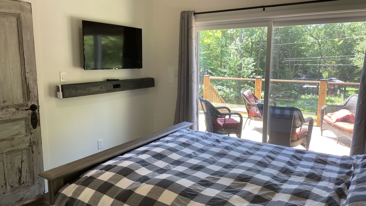 Photo of Bedroom in Bracebridge