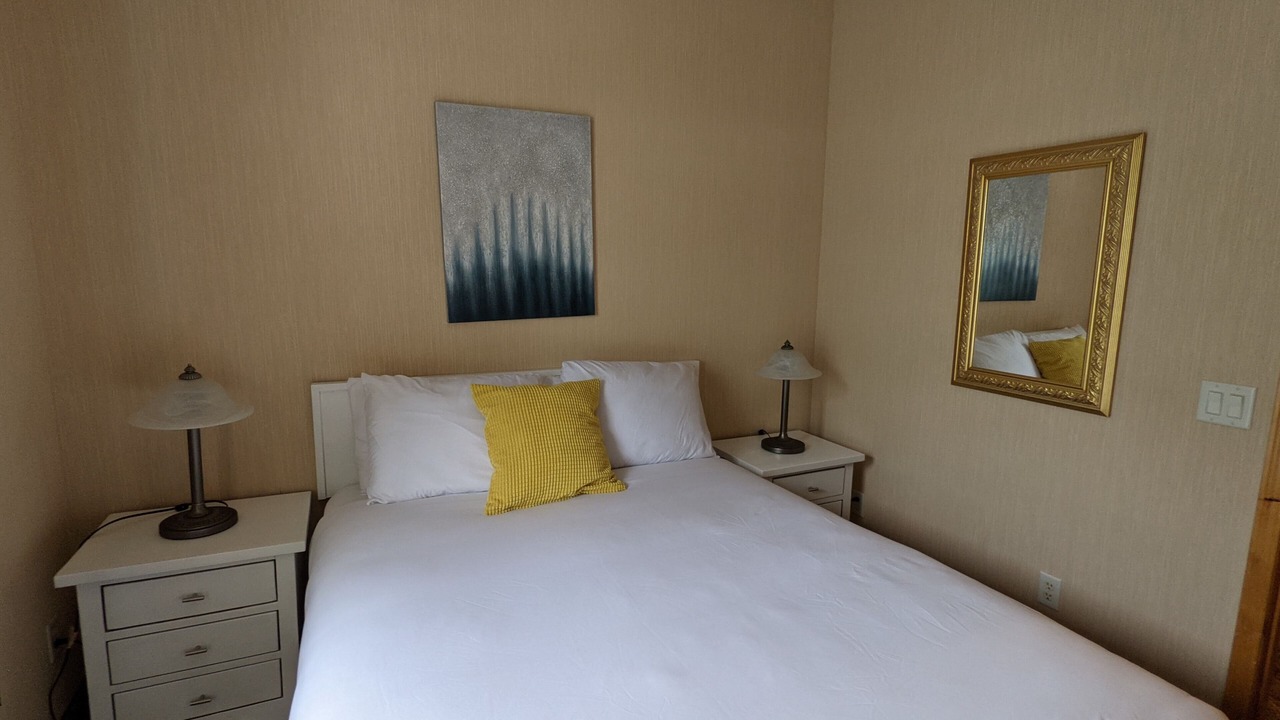 Photo of Bedroom in Harvie Heights