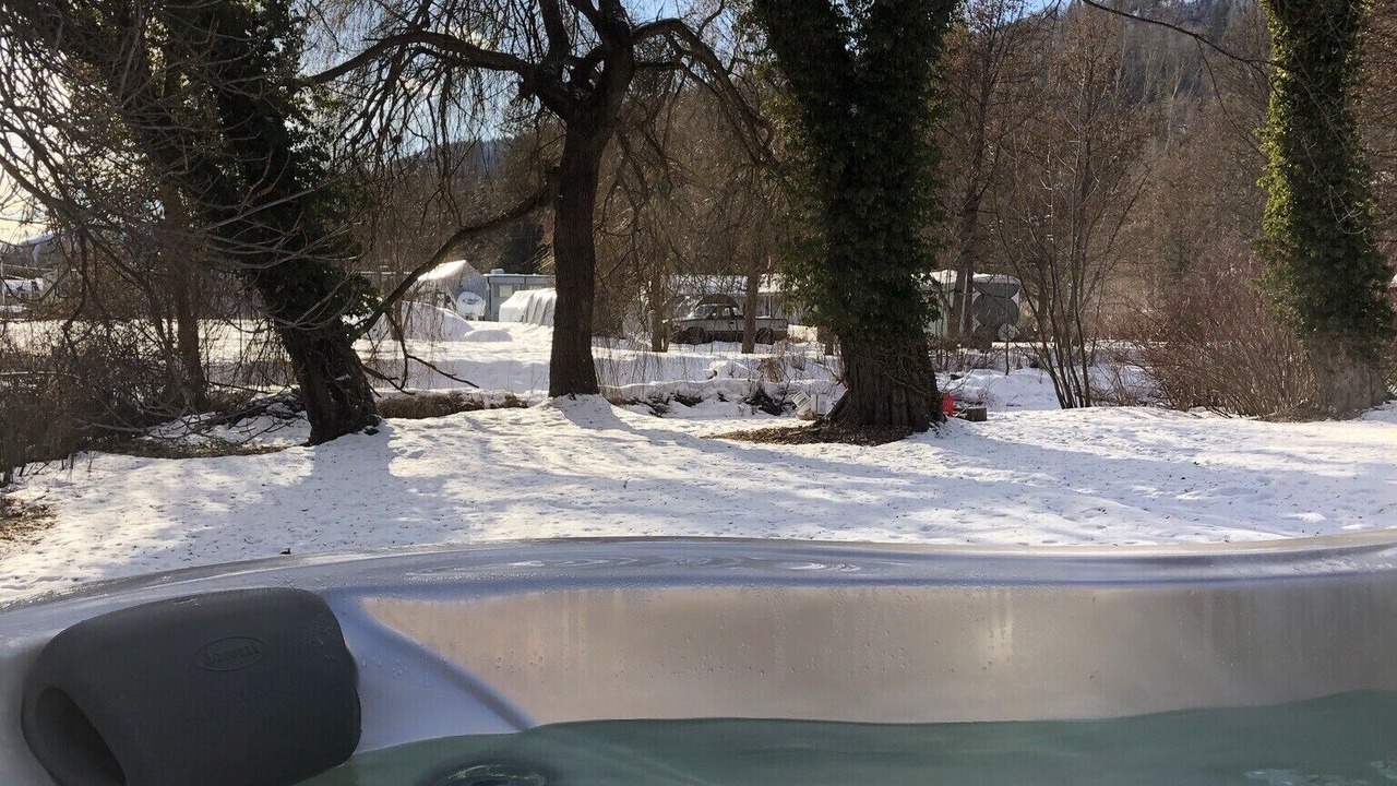 Photo of Outdoor in Fruitvale