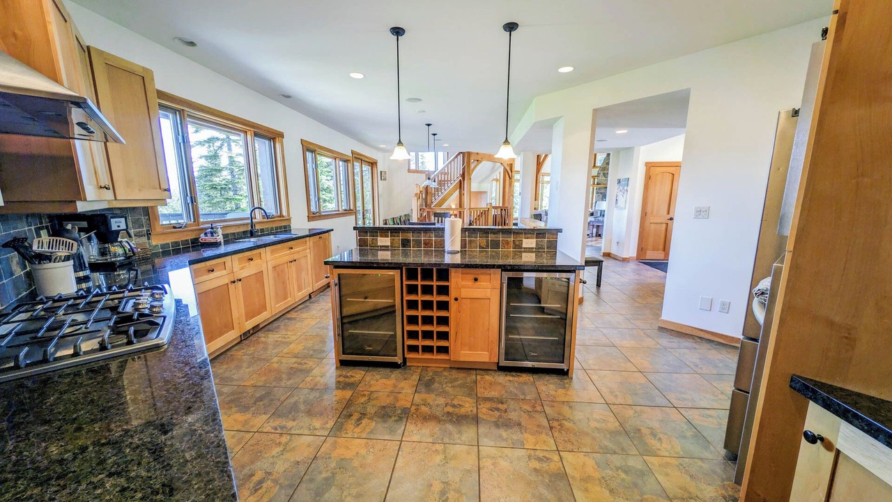Photo of Kitchen in Golden