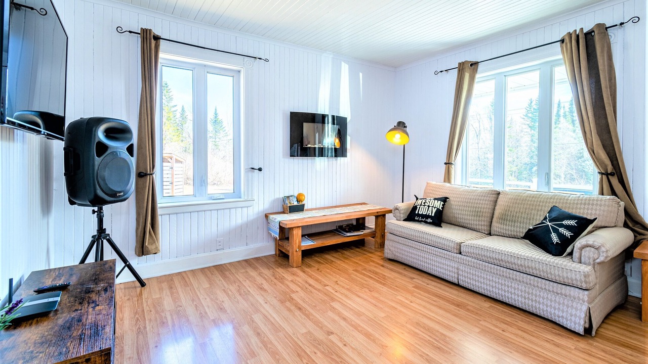 Photo of Livingroom in Saint-Paul-de-Montminy