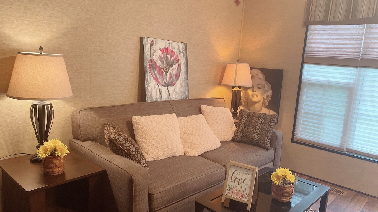 Photo of Livingroom in Washago