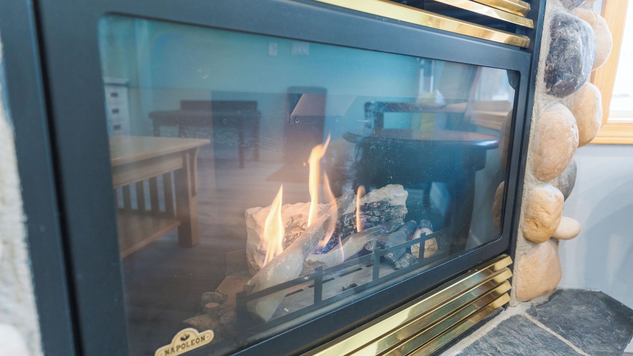 Photo of Livingroom in Harvie Heights