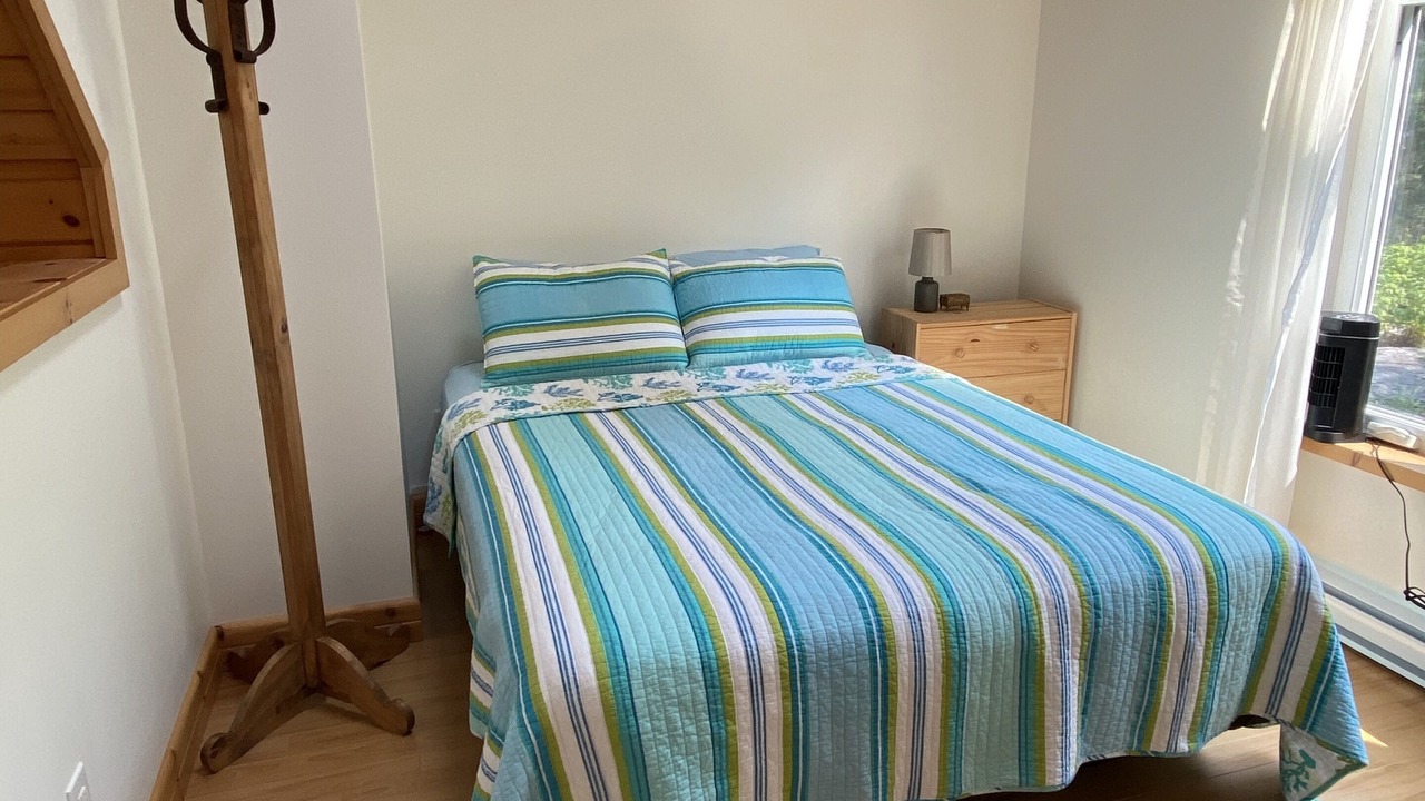 Photo of Bedroom in Georgian Bay