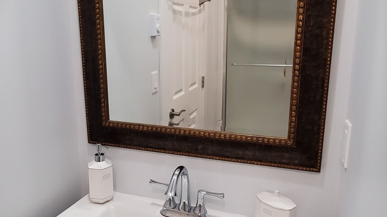 Photo of Bathroom in Garden Bay
