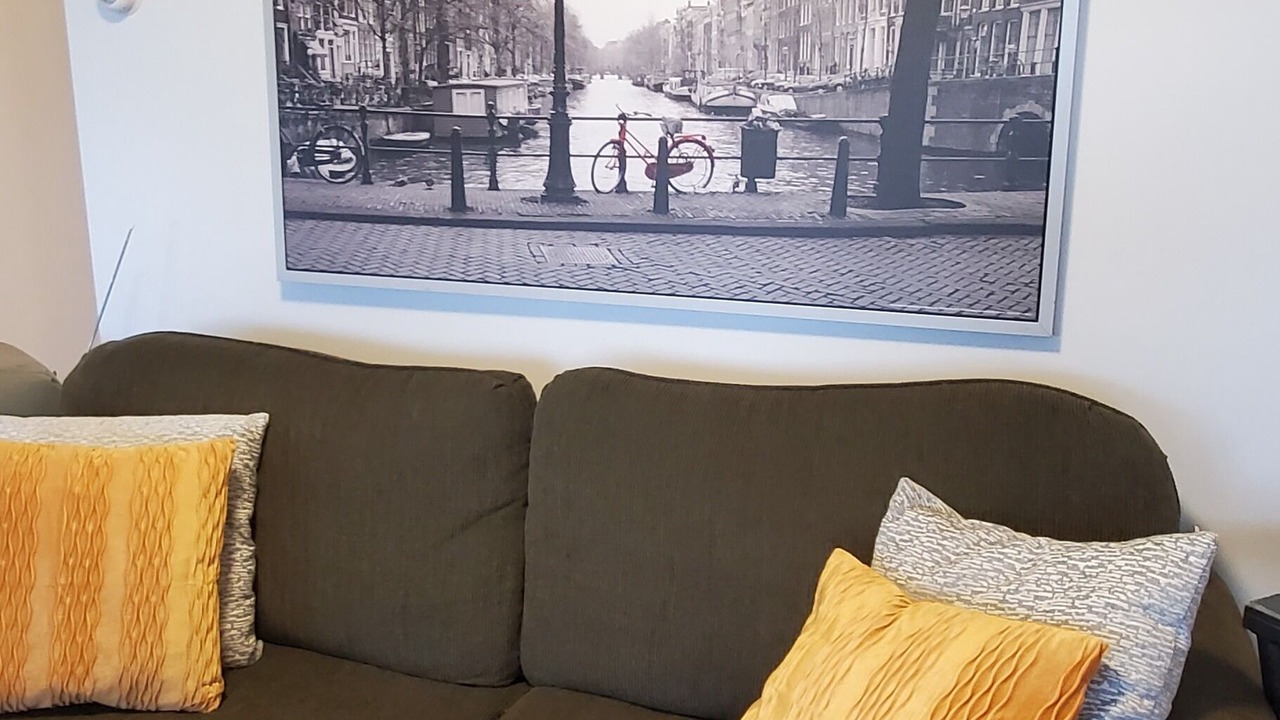 Photo of Livingroom in Garden Bay