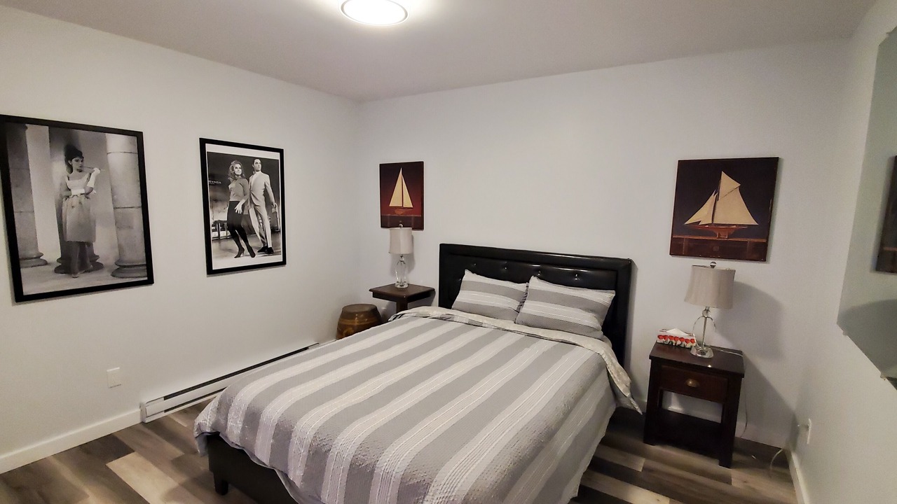 Photo of Bedroom in Garden Bay