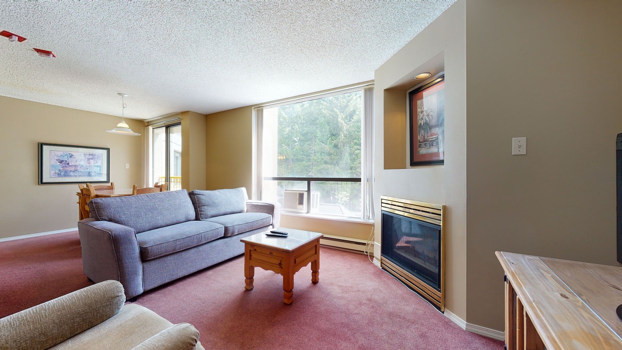 Photo of Livingroom in Upper Village