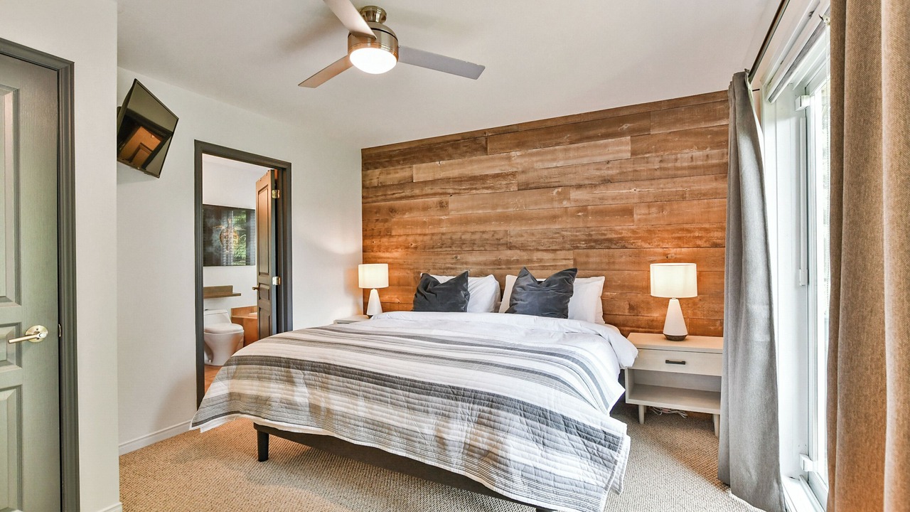 Photo of Bedroom in Mont-Tremblant