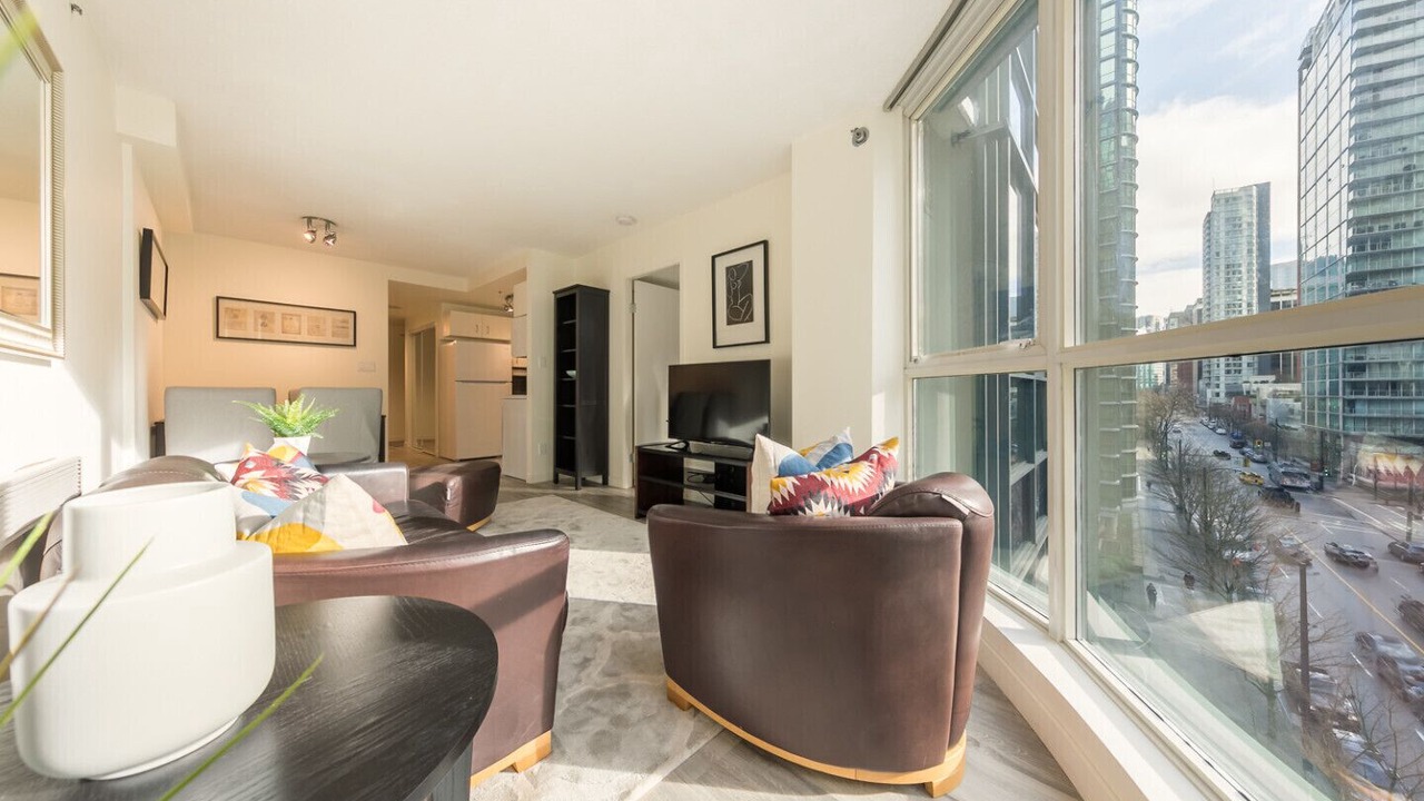 Photo of Livingroom in Coal Harbour