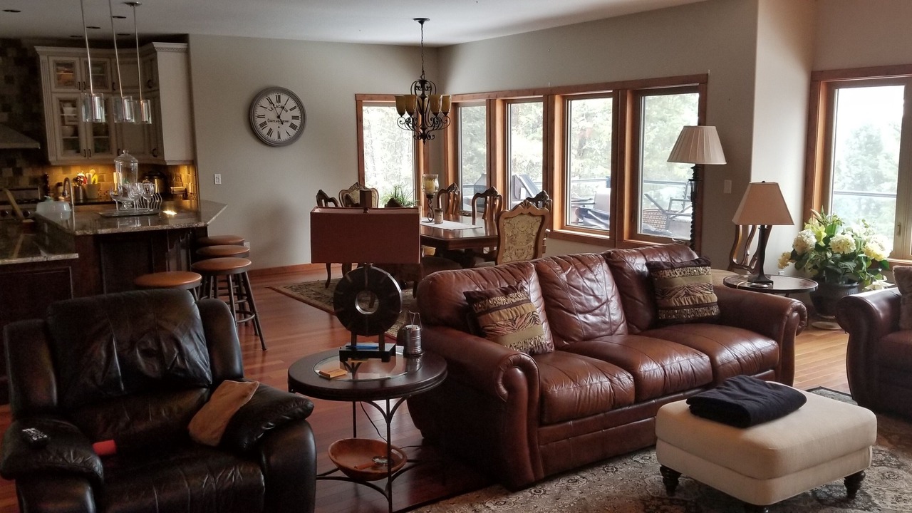 Photo of Livingroom in East Kootenay