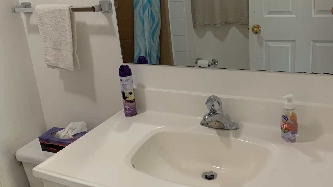 Photo of Bathroom in Sylvan Lake