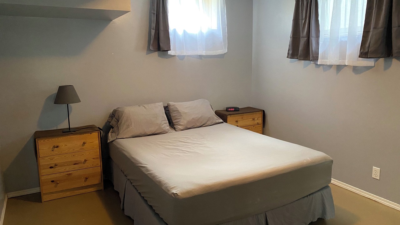 Photo of Bedroom in Sylvan Lake