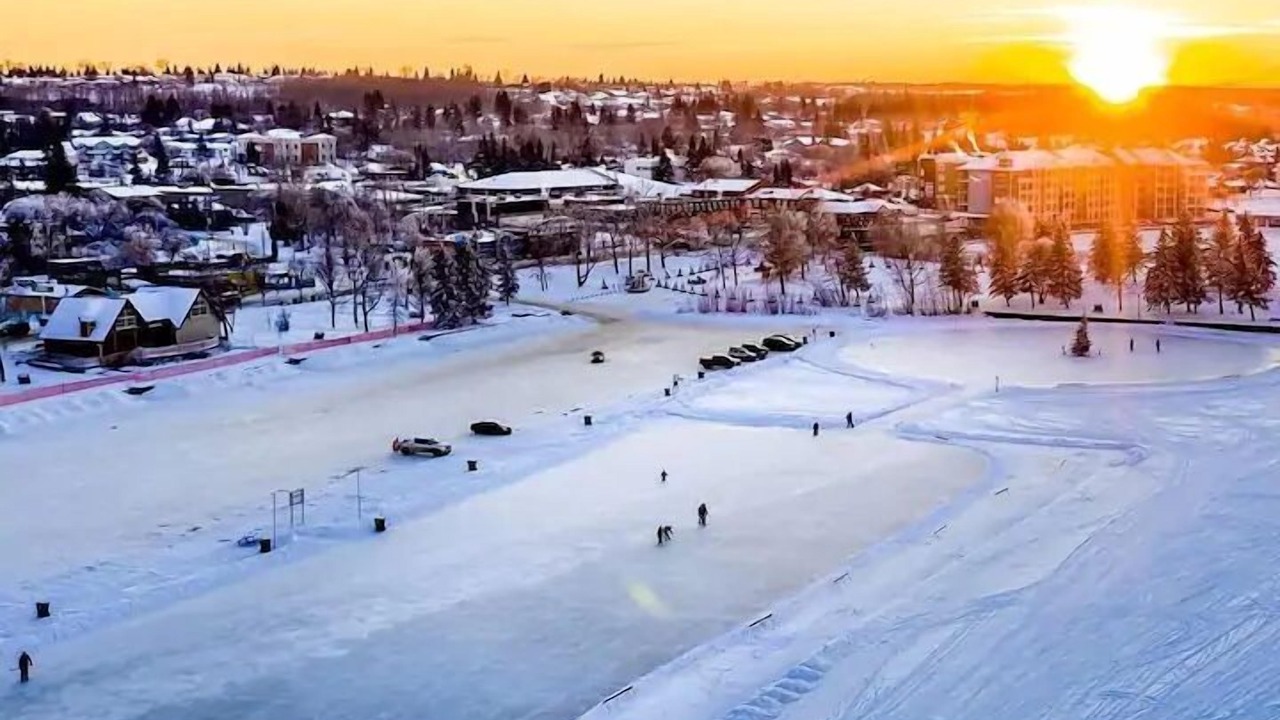 Photo of Others in Sylvan Lake