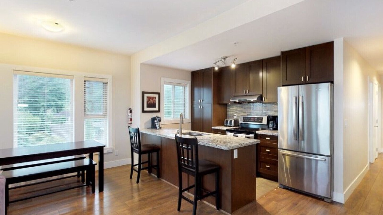 Photo of Kitchen in Harrison Hot Springs