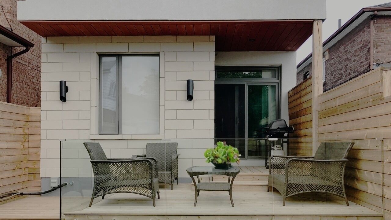 Photo of Patio Balcony in Oakwood Village