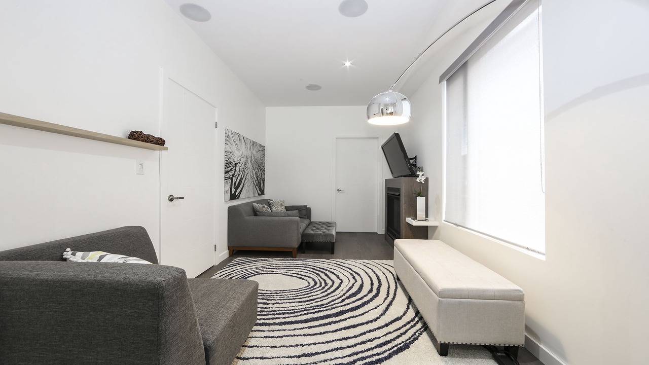 Photo of Livingroom in Oakwood Village