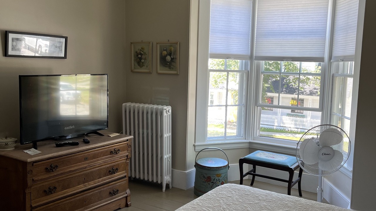 Photo of Bedroom in Shelburne
