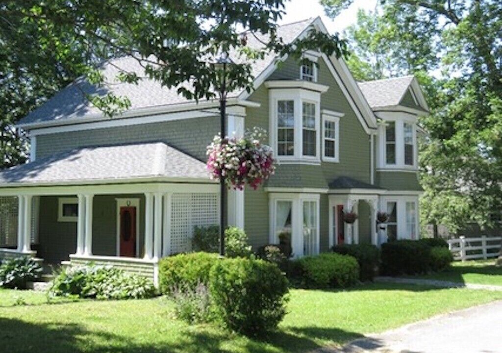 Photo of Outdoor in Shelburne