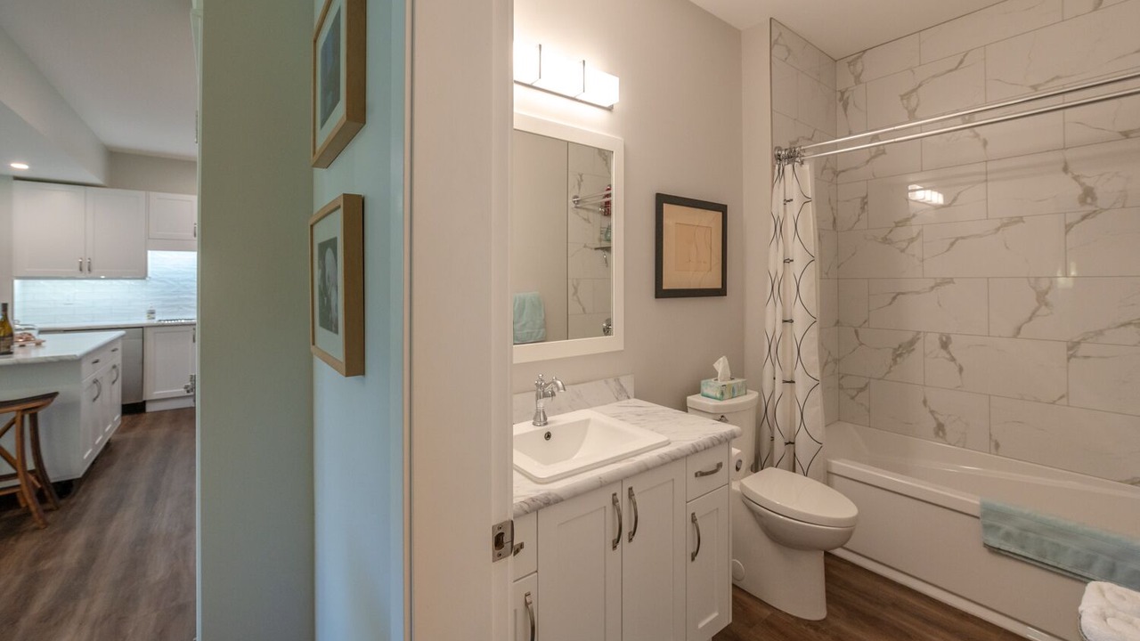 Photo of Bathroom in Okanagan-Similkameen