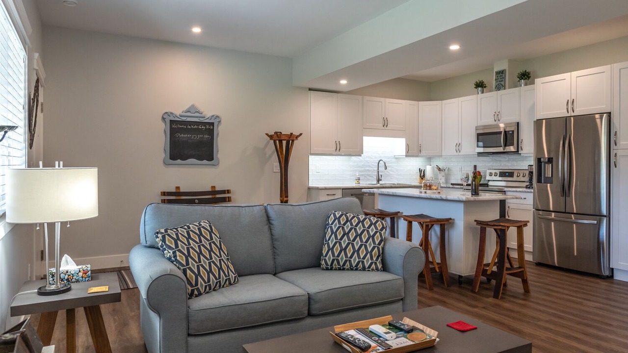 Photo of Livingroom in Okanagan-Similkameen