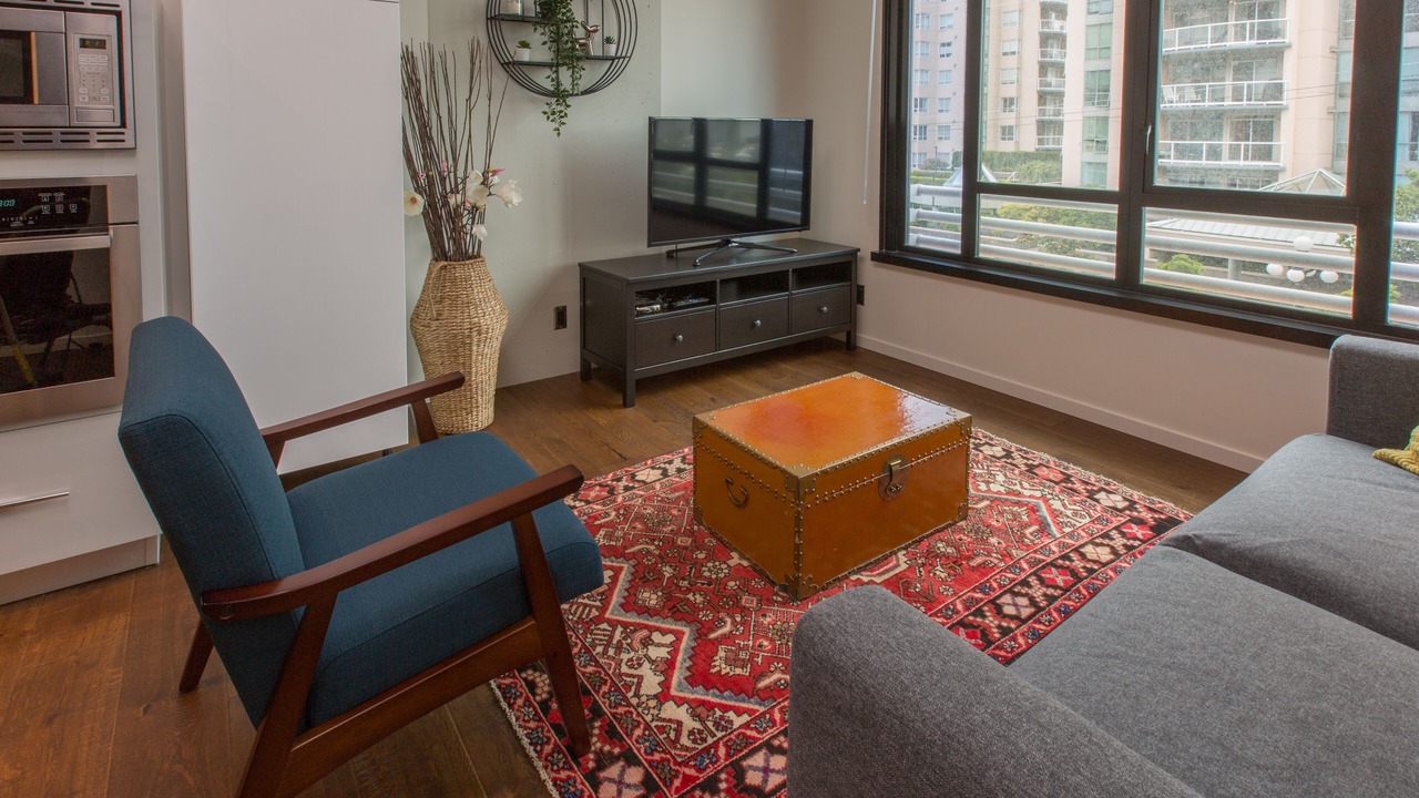 Photo of Livingroom in Downtown Victoria