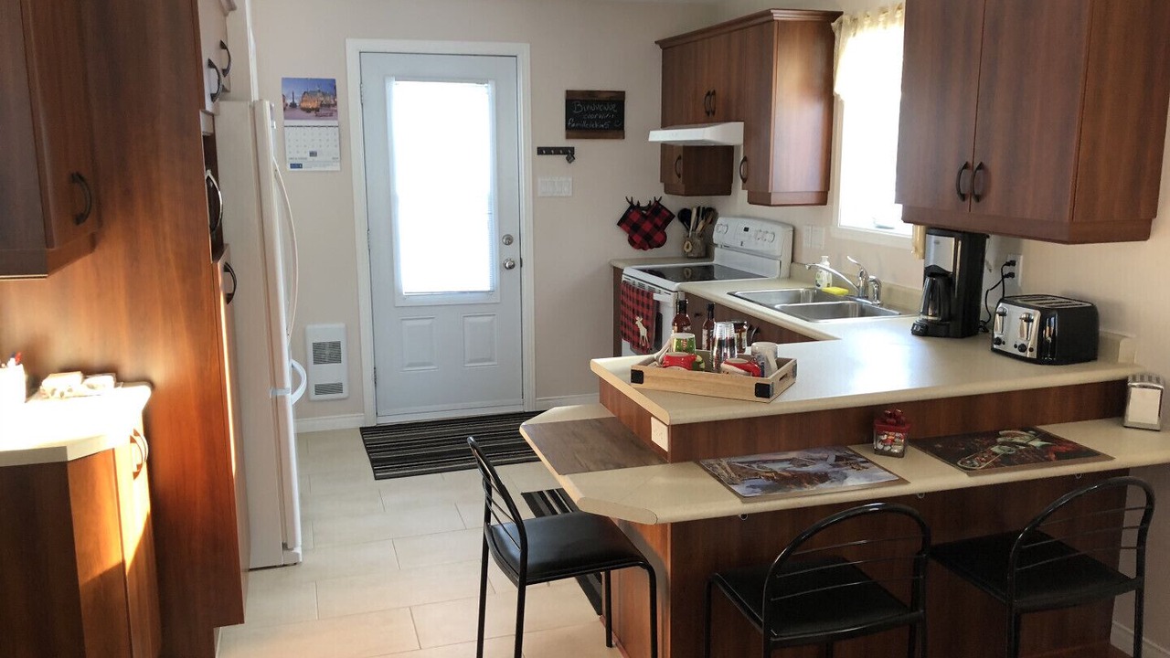 Photo of Kitchen in Saint-David-de-Falardeau