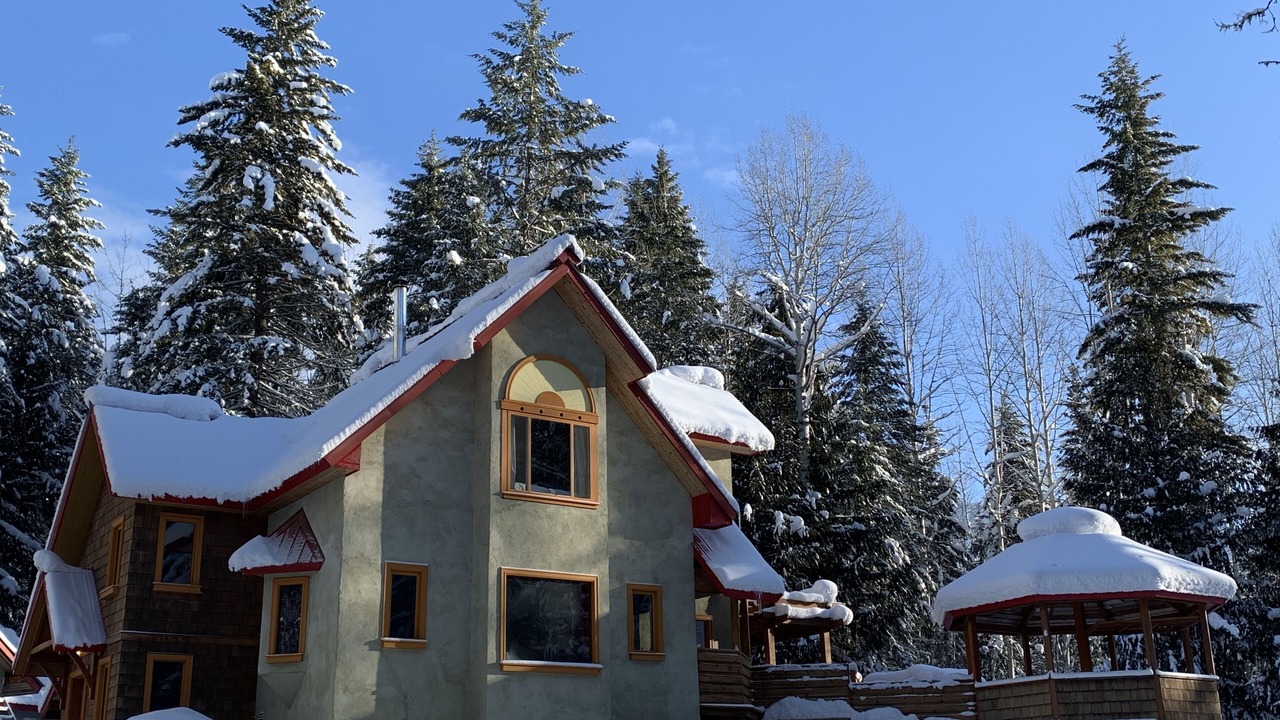 Photo of Outdoor in Golden
