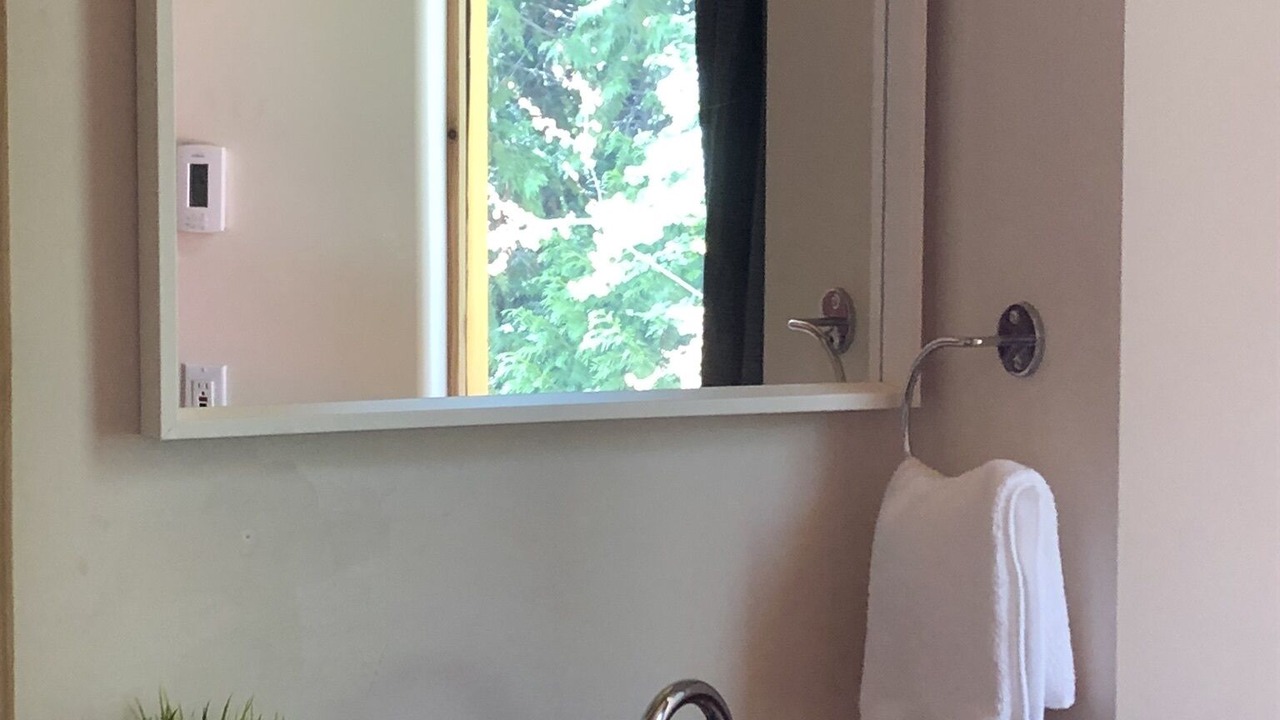 Photo of Bathroom in Golden