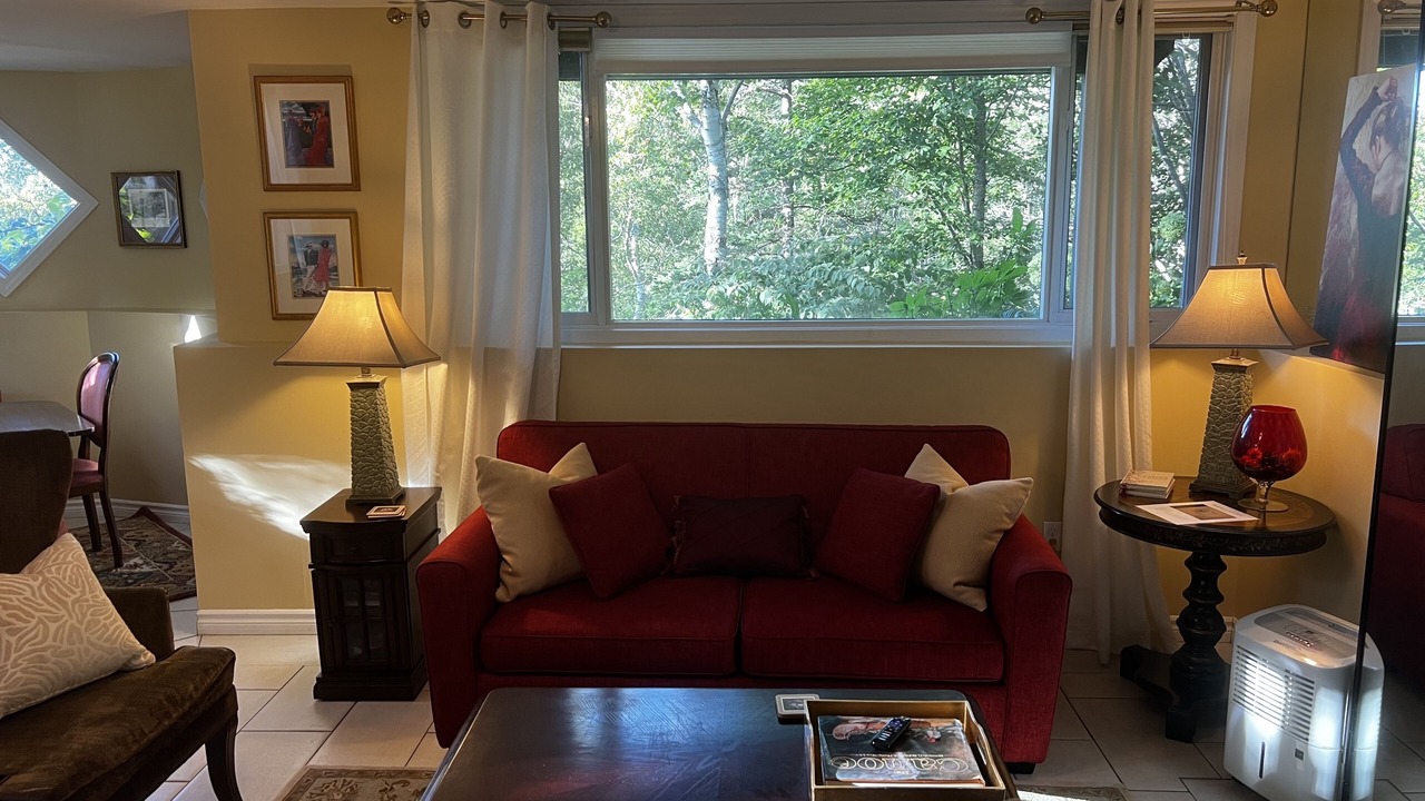 Photo of Livingroom in Halifax