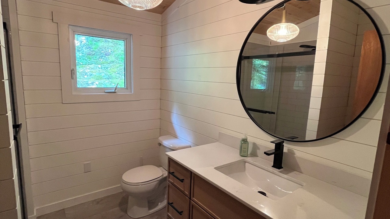 Photo of Bathroom in The Archipelago