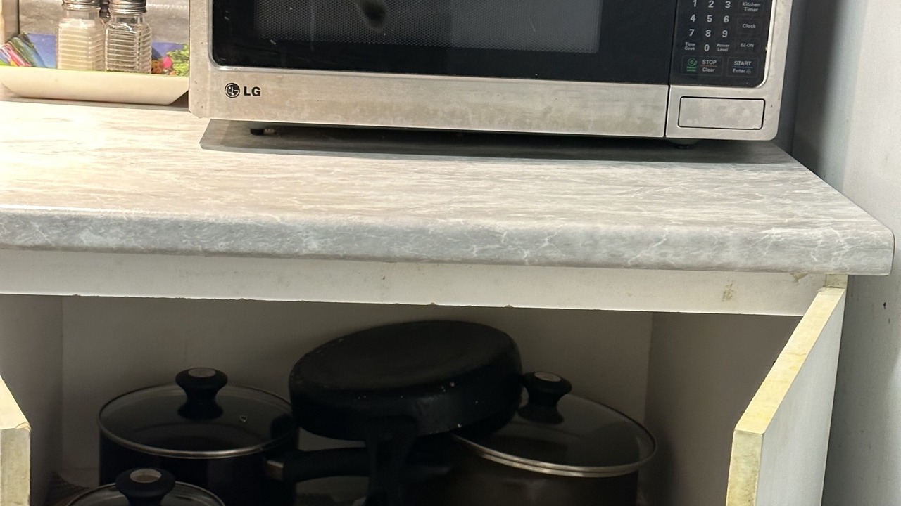 Photo of Kitchen in Central Erin Mills