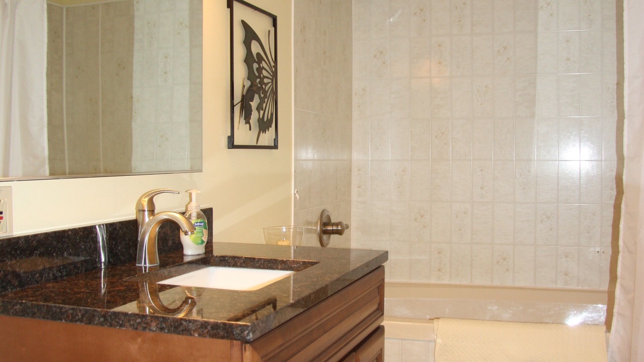 Photo of Bathroom in Machar