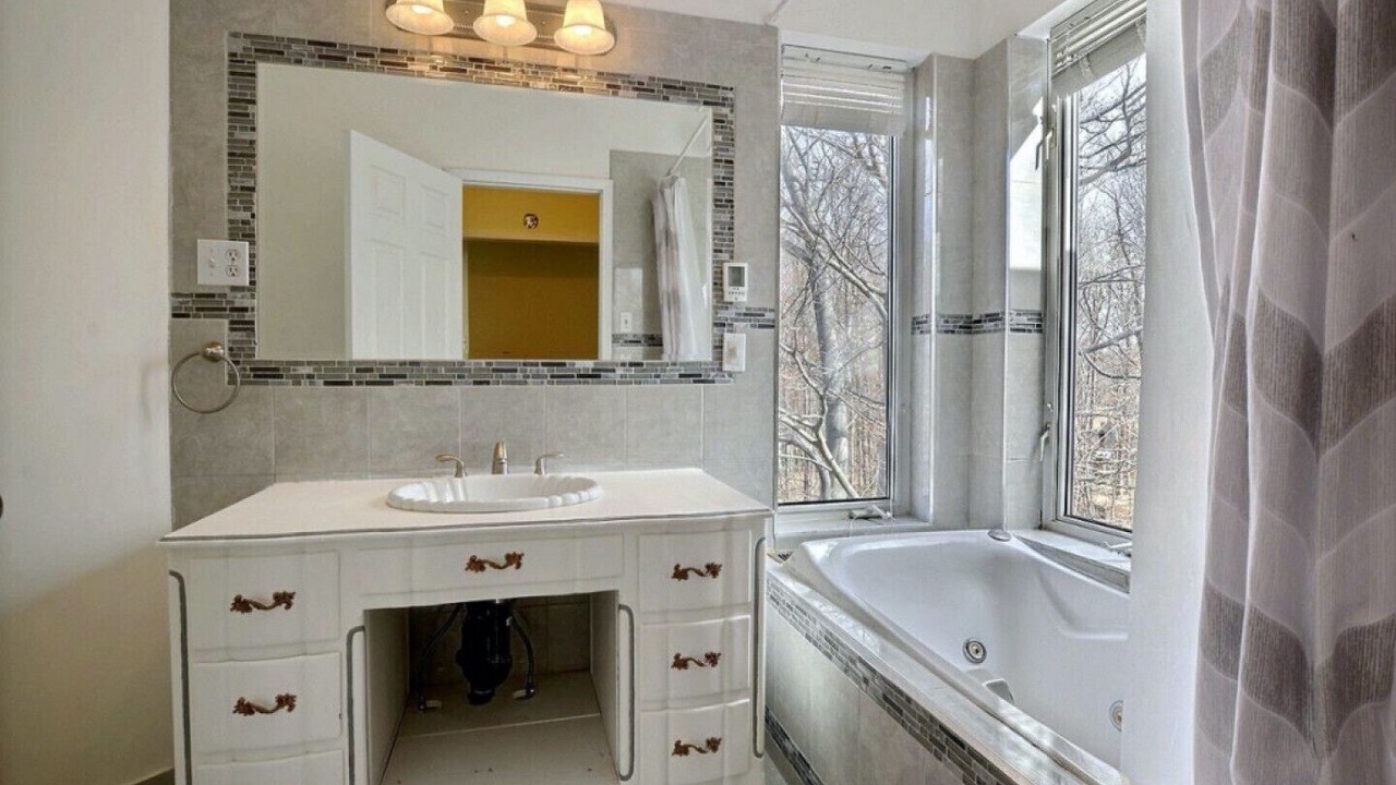 Photo of Bathroom in Sainte-Ann-des-Lacs