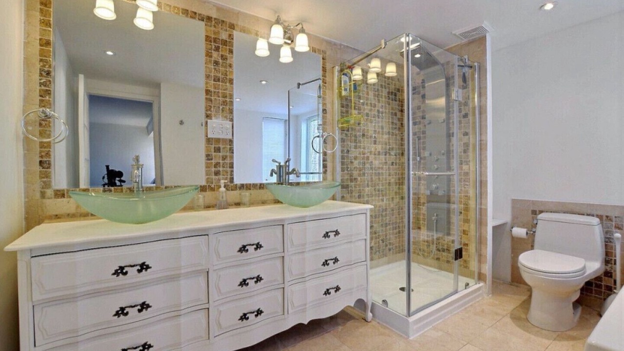 Photo of Bathroom in Sainte-Ann-des-Lacs