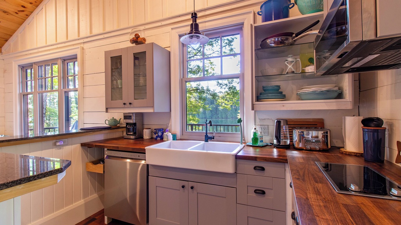 Photo of Kitchen in Utterson
