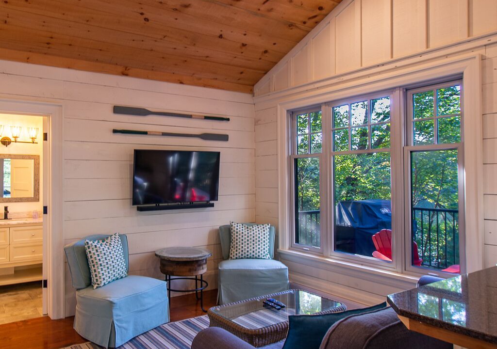 Photo of Livingroom in Utterson