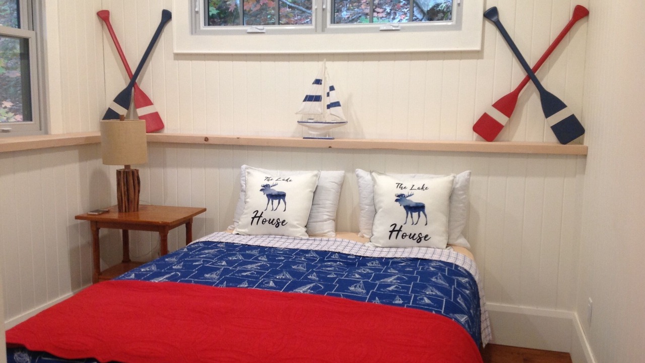 Photo of Bedroom in Utterson