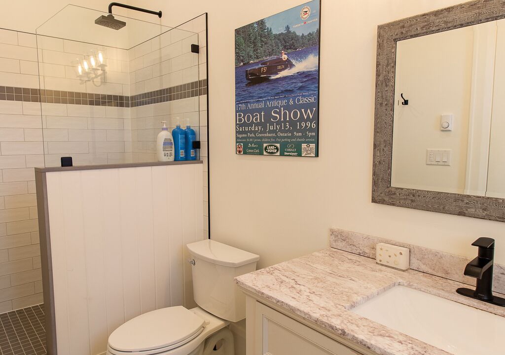 Photo of Bathroom in Utterson
