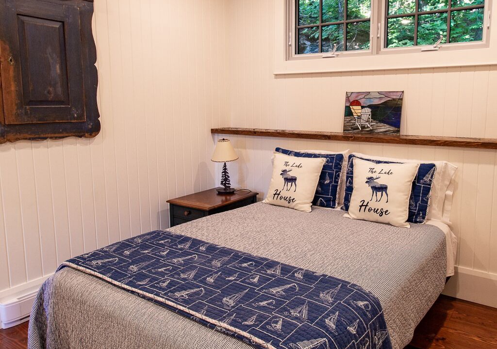 Photo of Bedroom in Utterson