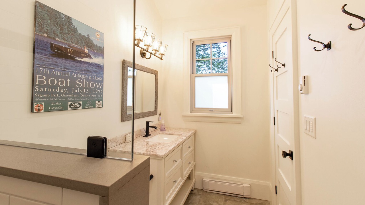 Photo of Bathroom in Utterson